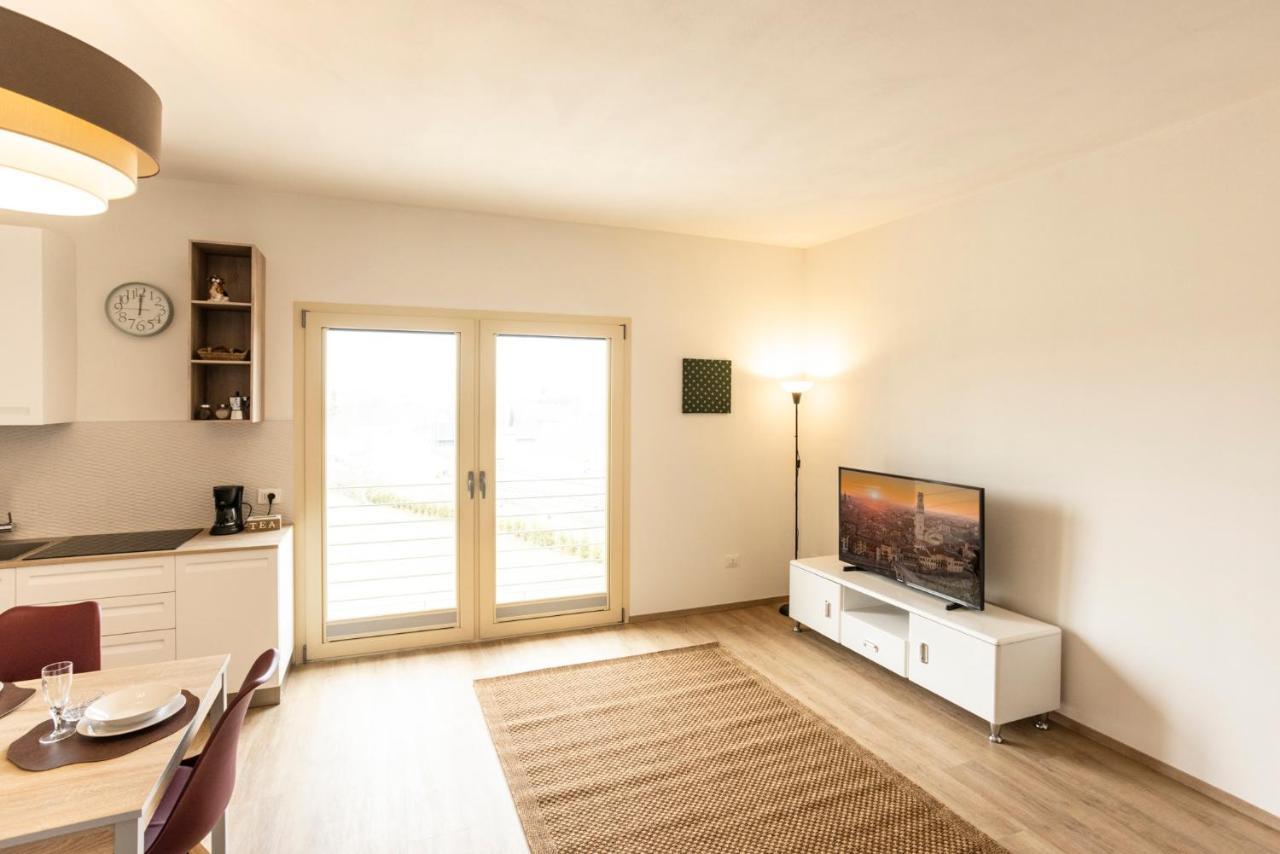 Borgoroma - Business & Apartments Verona Dış mekan fotoğraf